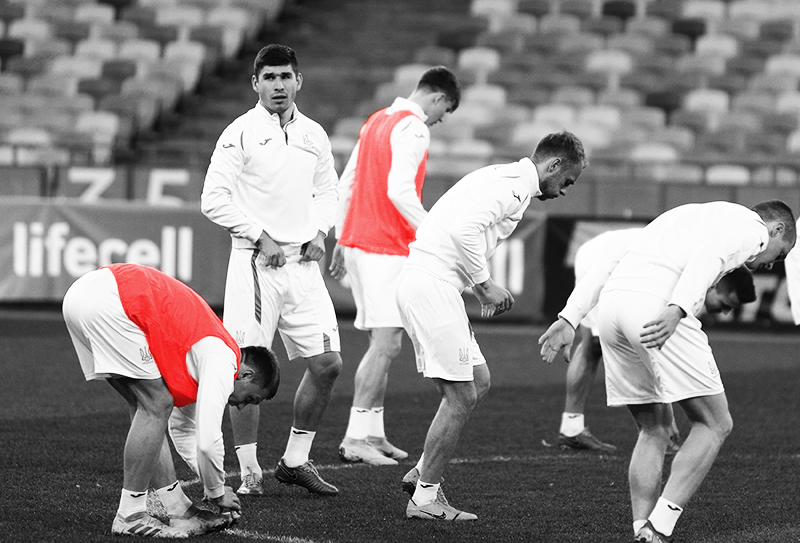 Players Warming Up copy Players Warming Up copy dynamic stretching